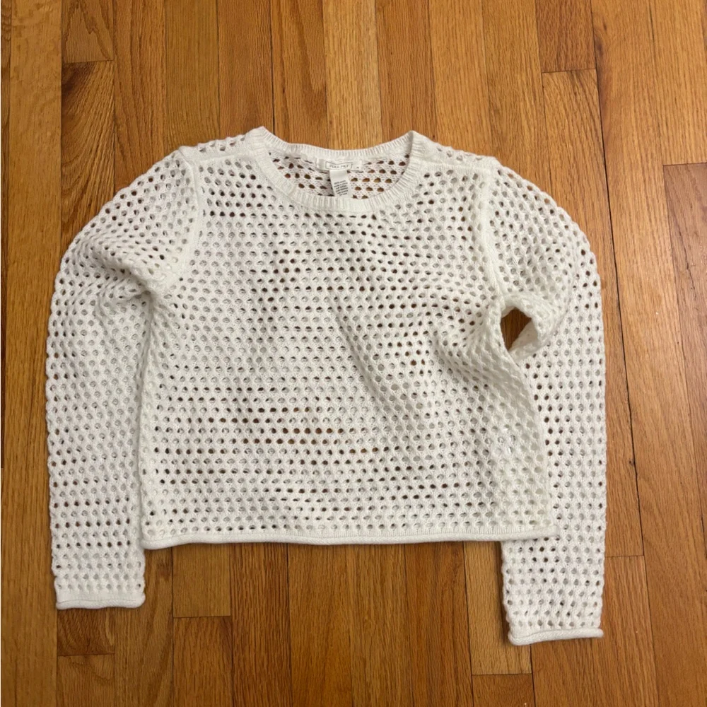 Sweater - Picture 1 of 1